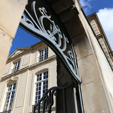 Republique Normandie Egalite Апартаменты Кан
